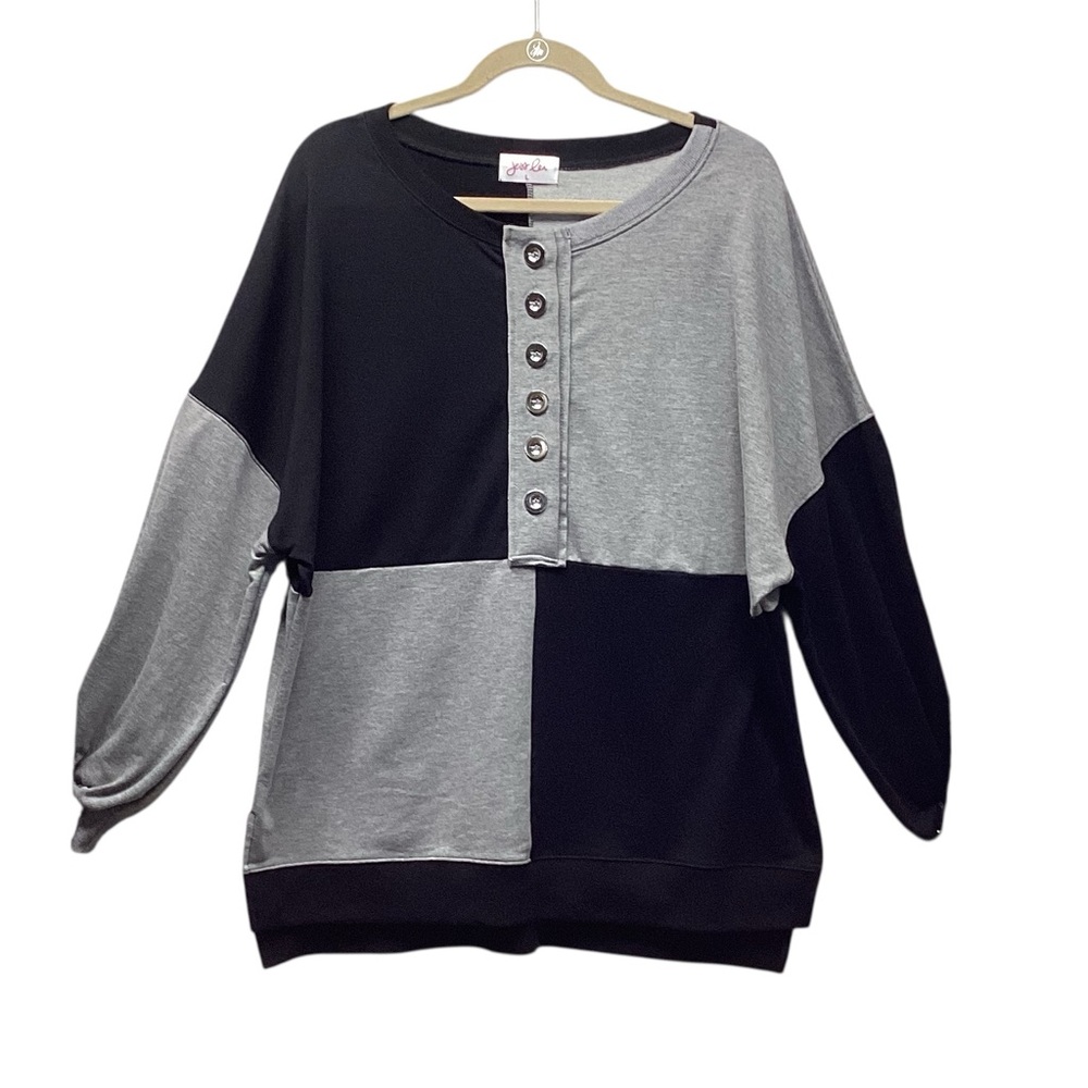 Jess Lea Terry Knit Black and Gray Color Block top. Size Large
